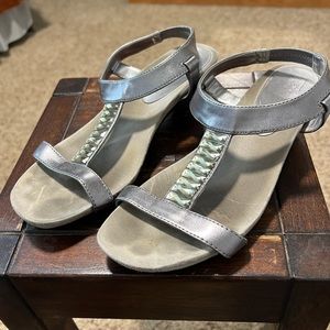 SZ9 Women’s Anne Klein Sandals - Silver